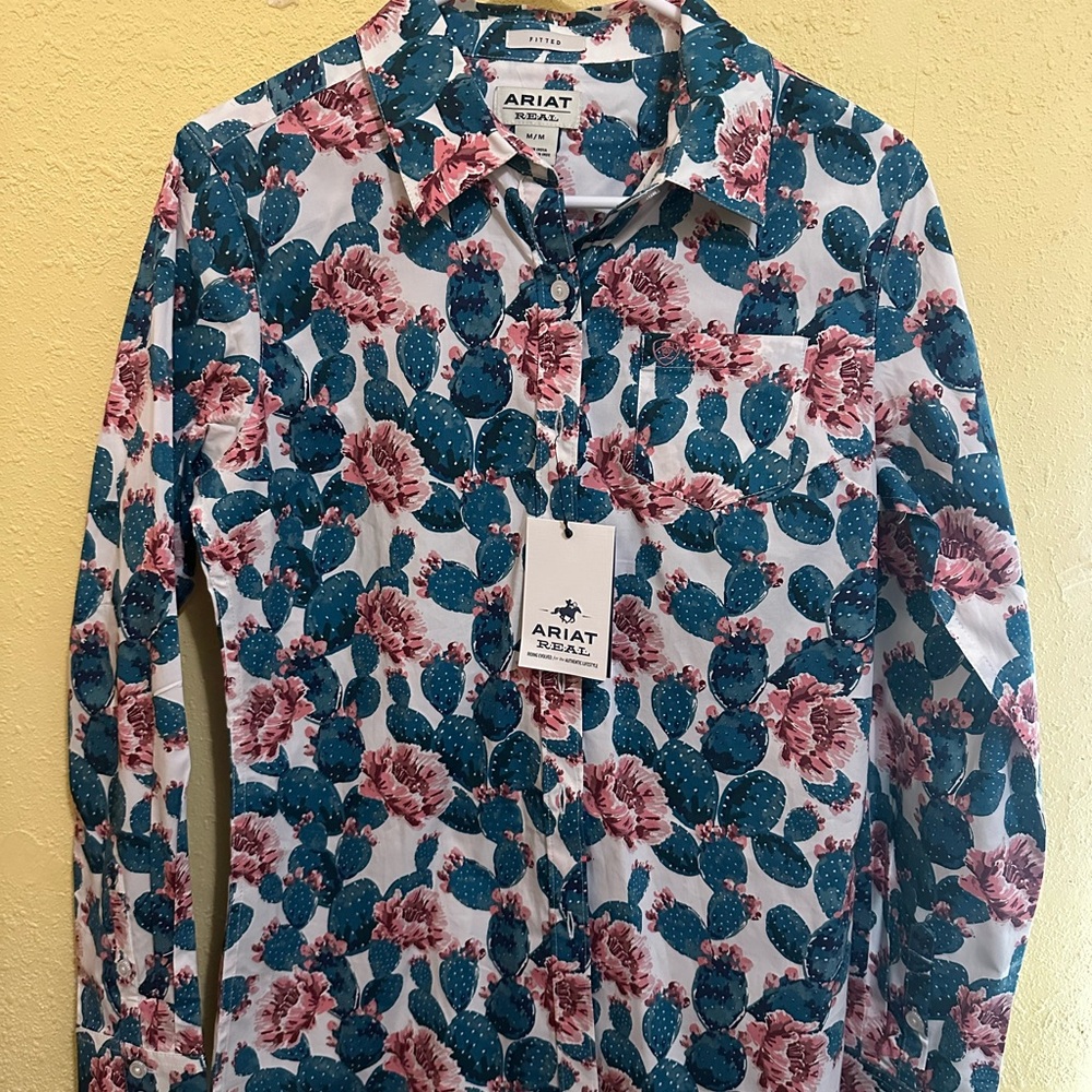 Ariat women’s Cactus and Floral Print Shirt - Blue and Pink